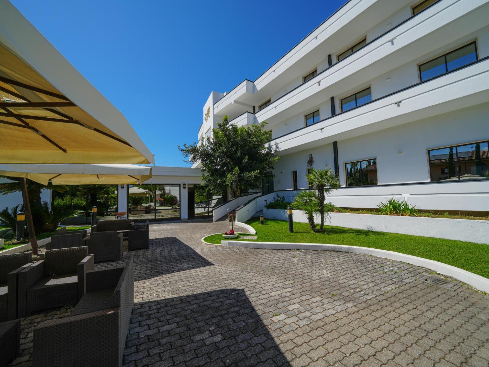 Hotel Club Clorinda Nuova Gestione 2024 Paestum Ngoại thất bức ảnh